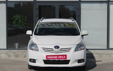 Toyota Verso I, 2010 год, 924 000 рублей, 2 фотография