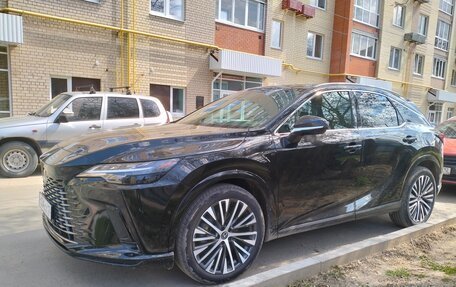 Lexus RX IV рестайлинг, 2023 год, 10 500 000 рублей, 4 фотография