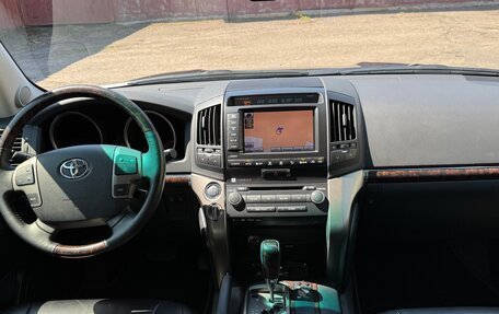 Toyota Land Cruiser 200, 2011 год, 12 000 000 рублей, 20 фотография