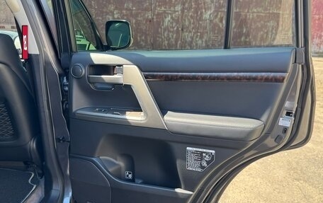 Toyota Land Cruiser 200, 2011 год, 12 000 000 рублей, 27 фотография