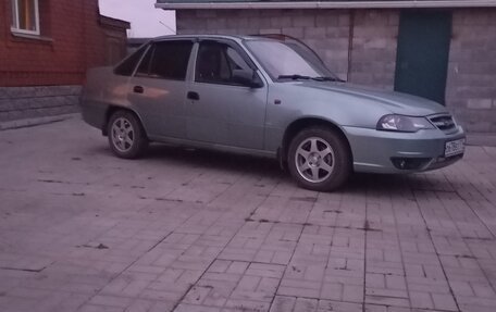 Daewoo Nexia I рестайлинг, 2009 год, 310 000 рублей, 10 фотография