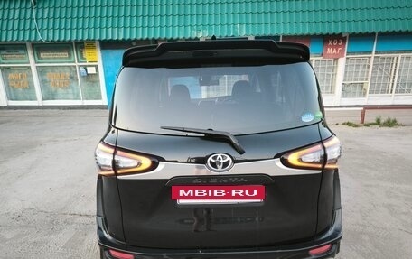 Toyota Sienta II, 2017 год, 1 299 000 рублей, 9 фотография