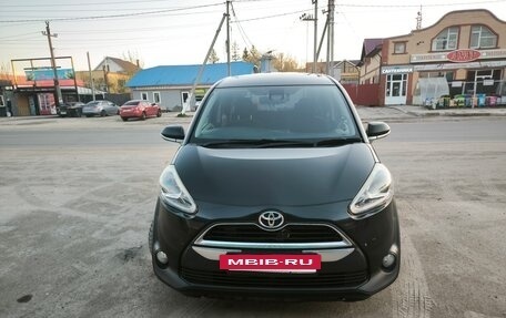 Toyota Sienta II, 2017 год, 1 299 000 рублей, 5 фотография