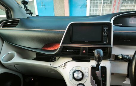 Toyota Sienta II, 2017 год, 1 299 000 рублей, 15 фотография