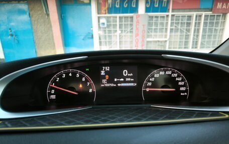 Toyota Sienta II, 2017 год, 1 299 000 рублей, 18 фотография