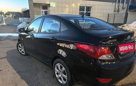 Hyundai Accent IV, 2013 год, 980 000 рублей, 3 фотография