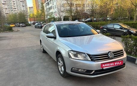Volkswagen Passat B7, 2013 год, 1 300 000 рублей, 2 фотография
