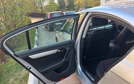 Volkswagen Passat B7, 2013 год, 1 300 000 рублей, 15 фотография