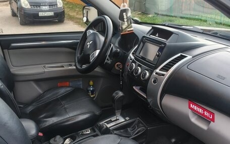 Mitsubishi Pajero Sport II рестайлинг, 2015 год, 1 900 000 рублей, 5 фотография