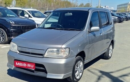 Nissan Cube II, 2001 год, 285 000 рублей, 3 фотография