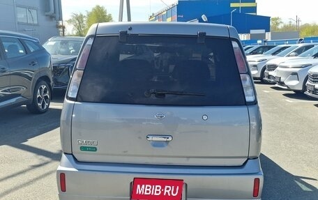Nissan Cube II, 2001 год, 285 000 рублей, 6 фотография