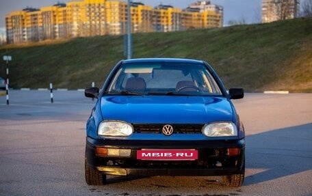 Volkswagen Golf III, 1992 год, 175 000 рублей, 2 фотография