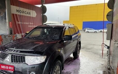 Mitsubishi Pajero Sport II рестайлинг, 2012 год, 1 650 000 рублей, 3 фотография