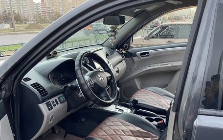 Mitsubishi Pajero Sport II рестайлинг, 2012 год, 1 650 000 рублей, 12 фотография