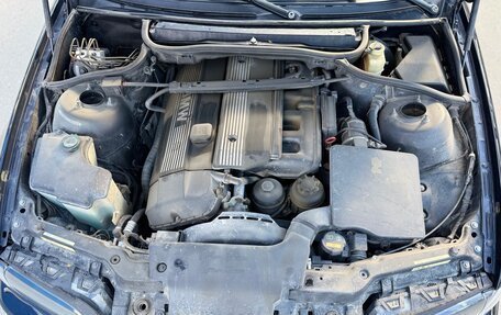 BMW 3 серия, 2004 год, 1 100 000 рублей, 9 фотография