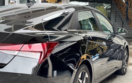 Hyundai Elantra, 2021 год, 975 000 рублей, 9 фотография