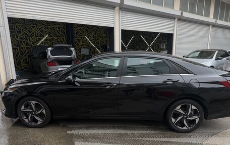 Hyundai Elantra, 2021 год, 975 000 рублей, 15 фотография