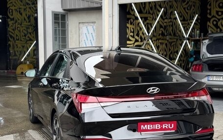 Hyundai Elantra, 2021 год, 975 000 рублей, 11 фотография