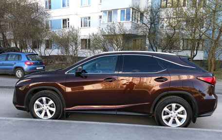 Lexus RX IV рестайлинг, 2017 год, 3 700 000 рублей, 4 фотография