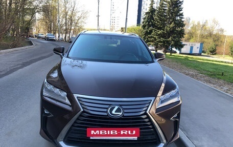 Lexus RX IV рестайлинг, 2017 год, 3 700 000 рублей, 2 фотография