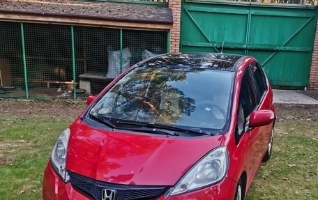Honda Jazz II рестайлинг, 2011 год, 695 000 рублей, 3 фотография