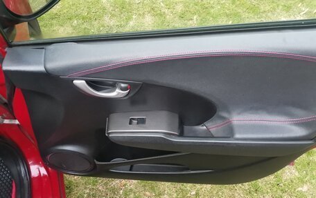 Honda Jazz II рестайлинг, 2011 год, 695 000 рублей, 16 фотография