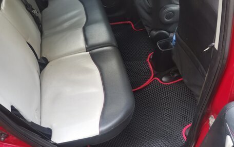 Honda Jazz II рестайлинг, 2011 год, 695 000 рублей, 23 фотография