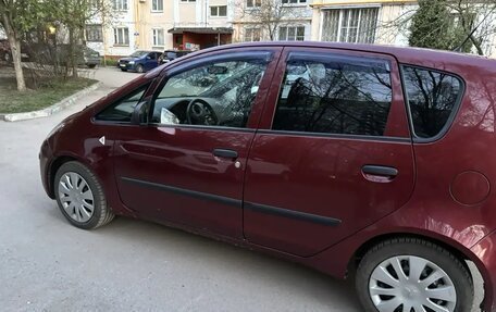 Mitsubishi Colt VI рестайлинг, 2006 год, 395 000 рублей, 4 фотография
