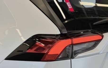 Toyota RAV4, 2025 год, 4 250 000 рублей, 10 фотография