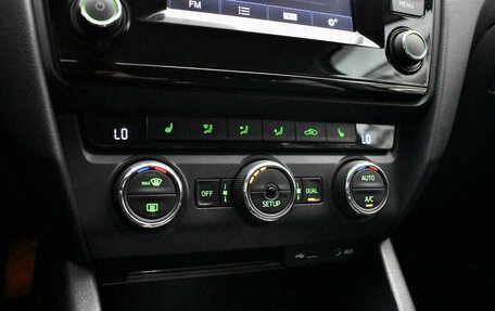 Skoda Octavia, 2014 год, 1 020 000 рублей, 8 фотография