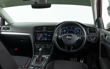 Volkswagen Golf VII, 2019 год, 2 491 046 рублей, 6 фотография