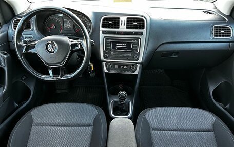 Volkswagen Polo VI (EU Market), 2016 год, 1 250 000 рублей, 9 фотография