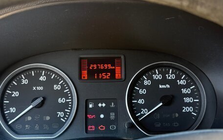 Renault Logan I, 2010 год, 300 000 рублей, 1 фотография