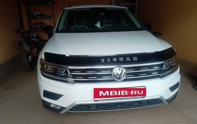 Volkswagen Tiguan II, 2019 год, 3 200 000 рублей, 1 фотография