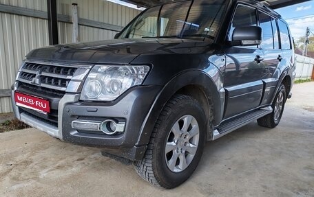 Mitsubishi Pajero IV, 2015 год, 1 700 000 рублей, 1 фотография