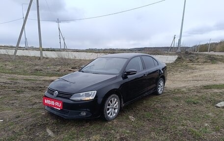 Volkswagen Jetta VI, 2012 год, 750 000 рублей, 2 фотография