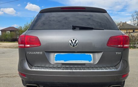 Volkswagen Touareg III, 2010 год, 1 850 000 рублей, 8 фотография