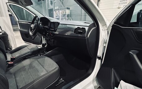 Volkswagen Polo VI (EU Market), 2021 год, 1 850 000 рублей, 24 фотография