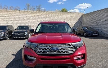 Ford Explorer VI, 2022 год, 3 500 000 рублей, 2 фотография