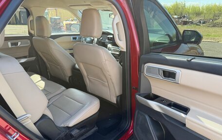 Ford Explorer VI, 2022 год, 3 500 000 рублей, 14 фотография