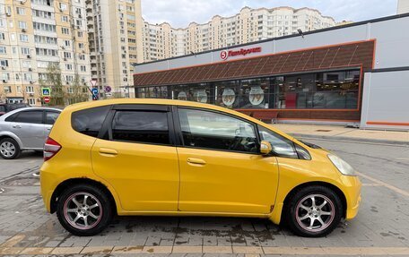 Honda Fit III, 2007 год, 430 000 рублей, 4 фотография