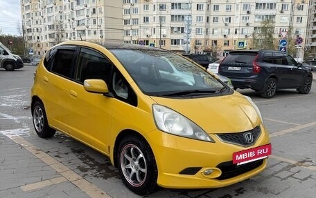 Honda Fit III, 2007 год, 430 000 рублей, 2 фотография