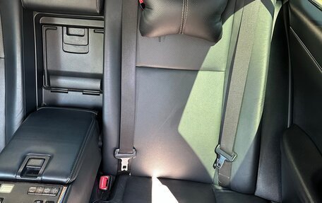 Toyota Camry, 2018 год, 1 870 000 рублей, 14 фотография