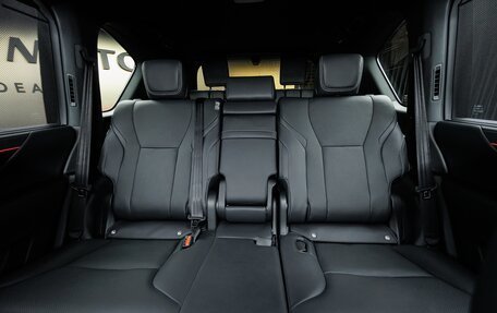 Lexus LX, 2026 год, 18 300 000 рублей, 38 фотография