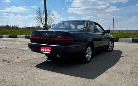 Toyota Vista, 1991 год, 300 000 рублей, 2 фотография