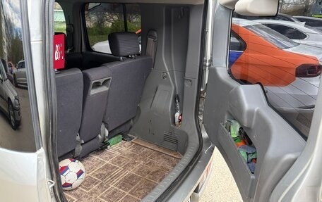 Nissan Cube II, 2003 год, 350 000 рублей, 7 фотография