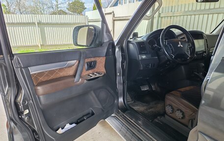 Mitsubishi Pajero IV, 2015 год, 1 700 000 рублей, 12 фотография