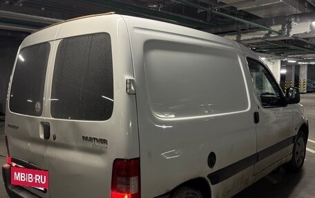 Peugeot Partner II рестайлинг 2, 2010 год, 350 000 рублей, 4 фотография