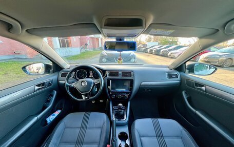 Volkswagen Jetta VI, 2016 год, 1 400 000 рублей, 11 фотография