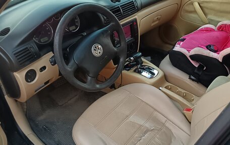 Volkswagen Passat B5+ рестайлинг, 2001 год, 450 000 рублей, 2 фотография